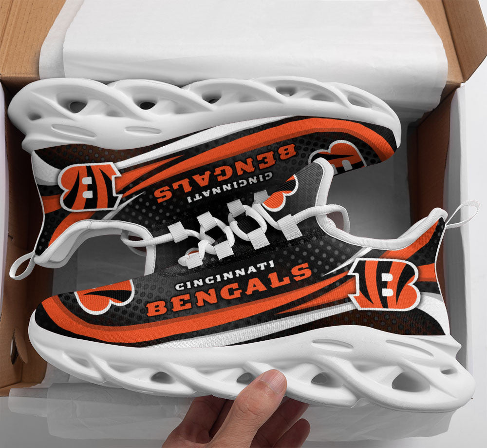 Cincinnati Bengals NFL Max Soul Shoes Sneakers for Men And Women – NFL Football Fan Shoes, Team Sneakers - Image 4