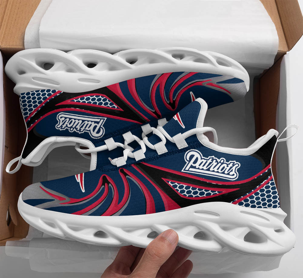 New England Patriots Max Soul Shoes Sneakers for Men And Women – NFL Football Fan Shoes, Team Sneakers