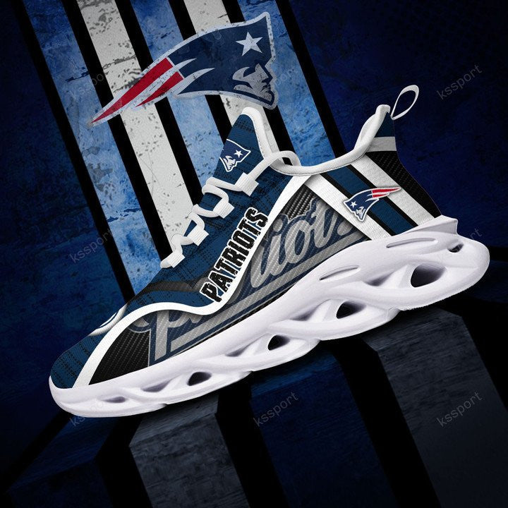 New England Patriots NFL Max Soul Shoes Sneakers for Men And Women – NFL Football Fan Shoes, Team Sneakers