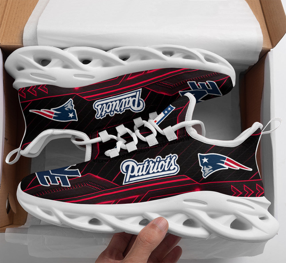 New England Patriots NFL Max Soul Shoes Sneakers for Men And Women – NFL Football Fan Shoes, Team Sneakers