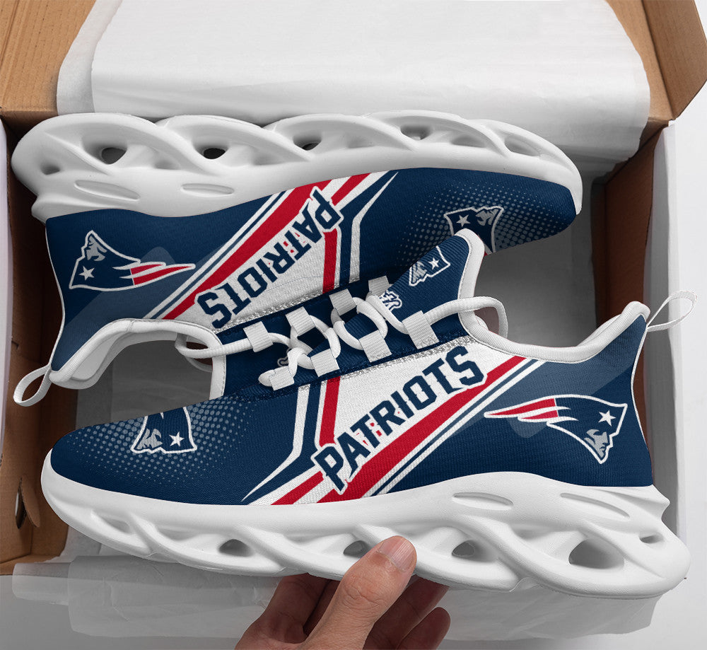 New England Patriots NFL Max Soul Shoes Sneakers for Men And Women – NFL Football Fan Shoes, Team Sneakers