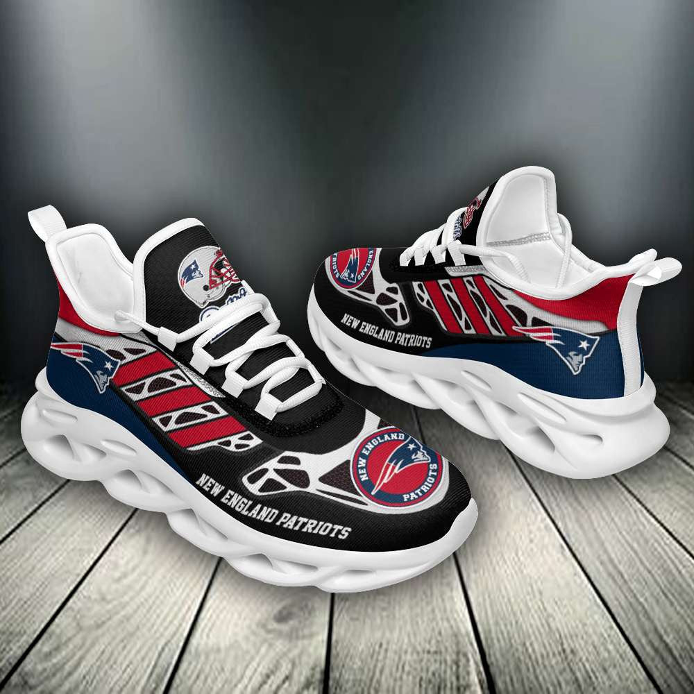 New England Patriots NFL Max Soul Shoes Sneakers for Men And Women – NFL Football Fan Shoes, Team Sneakers - Image 3