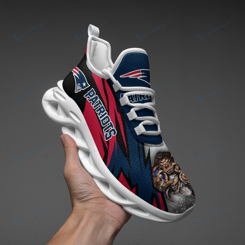 New England Patriots NFL Max Soul Shoes Sneakers for Men And Women – NFL Football Fan Shoes, Team Sneakers - Image 5