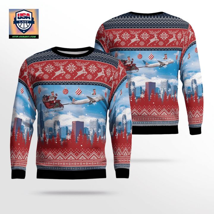 United Airlines Boeing 787 Dreamliner With Santa Over Chicago Christmas AOP Sweater
